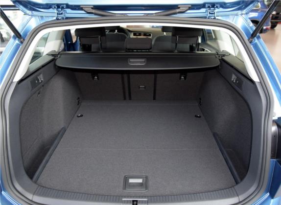 高尔夫(进口) 2015款 1.4TSI 舒适旅行版 车厢座椅   后备厢