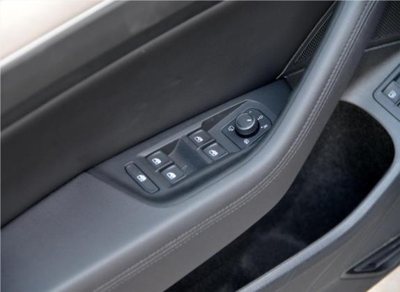 蔚揽新能源 2019款 GTE 车厢座椅   门窗控制