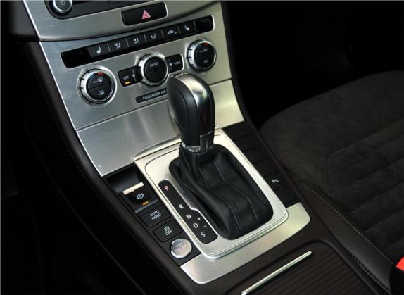 迈腾(进口) 2012款 旅行版 2.0TSI 舒适型 中控类   挡把