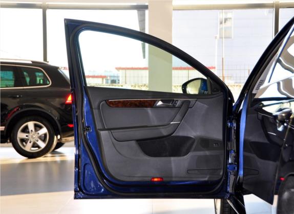 迈腾(进口) 2012款 旅行版 2.0TSI 豪华型 车厢座椅   前门板