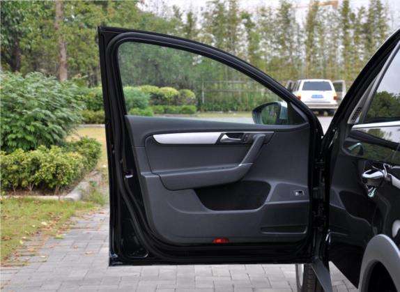 迈腾(进口) 2012款 旅行版 2.0TSI 四驱豪华型 车厢座椅   前门板