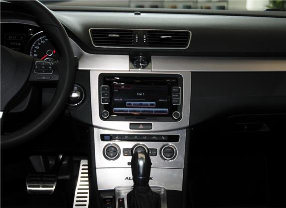 迈腾(进口) 2012款 旅行版 2.0TSI 四驱舒适型 中控类   中控台