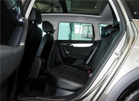 迈腾(进口) 2012款 旅行版 2.0TSI 四驱舒适型 车厢座椅   后排空间