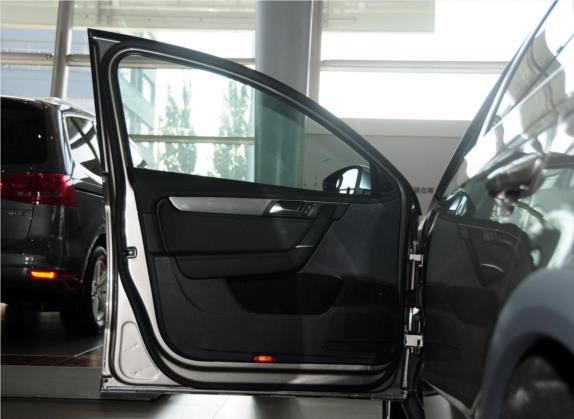 迈腾(进口) 2012款 旅行版 2.0TSI 四驱舒适型 车厢座椅   前门板