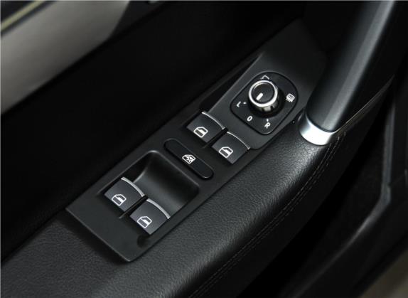 迈腾(进口) 2012款 旅行版 2.0TSI 四驱舒适型 车厢座椅   门窗控制