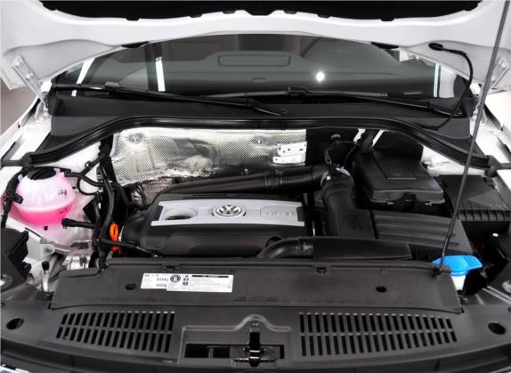 Tiguan 2012款 2.0TSI 豪华版 其他细节类   发动机舱
