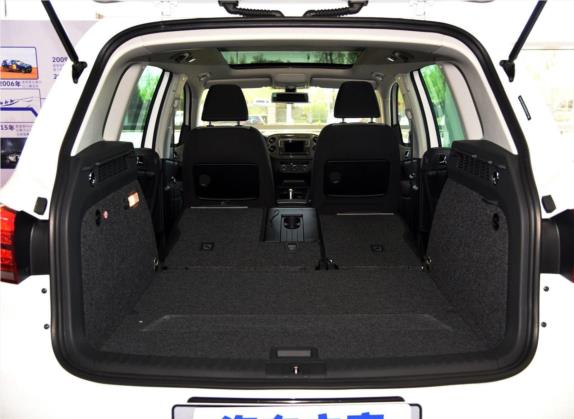 Tiguan 2016款 2.0TSI 四驱标准型 车厢座椅   后备厢