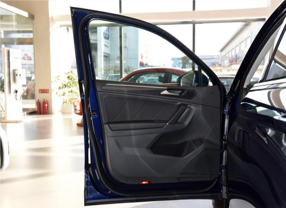 Tiguan 2017款 330TSI 四驱创睿型 车厢座椅   前门板