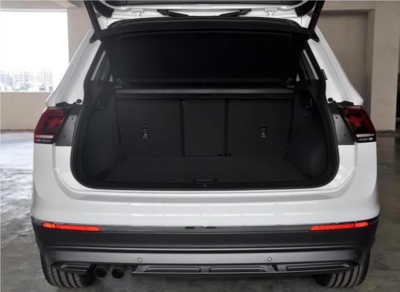 Tiguan 2018款 330TSI 四驱创睿型 车厢座椅   后备厢