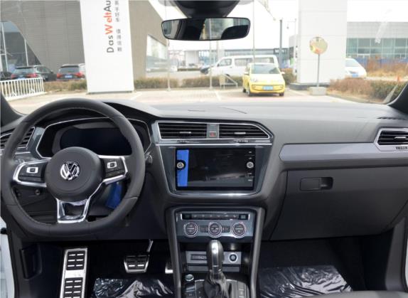 Tiguan 2018款 380TSI 四驱R-Line 中控类   中控全图