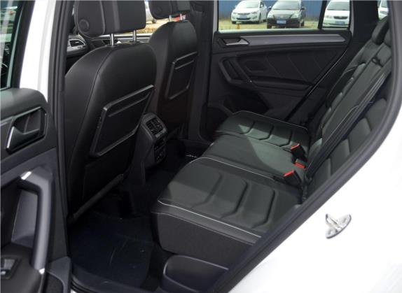 Tiguan 2018款 380TSI 四驱R-Line 车厢座椅   后排空间