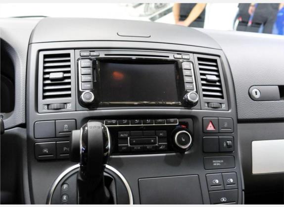 迈特威 2012款 2.0TSI 四驱尊享版 中控类   中控台