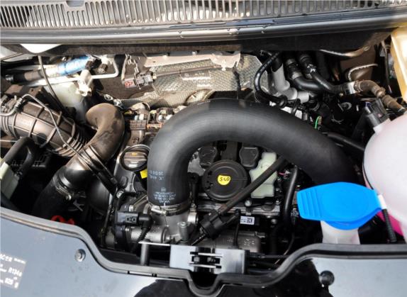 迈特威 2012款 2.0TSI 四驱尊享版 其他细节类   发动机舱