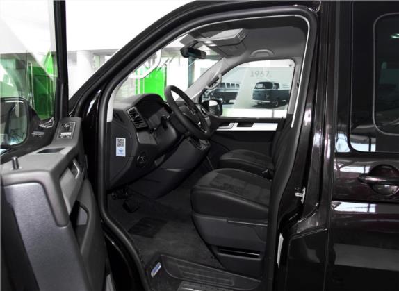 迈特威 2016款 2.0TSI 两驱豪华版 6座 车厢座椅   前排空间