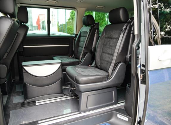 迈特威 2016款 2.0TSI 四驱66周年纪念版 车厢座椅   后排空间