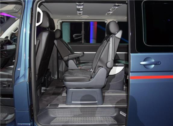 迈特威 2018款 2.0TSI 四驱风尚版 7座 车厢座椅   后排空间