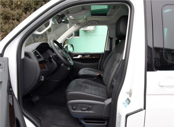 迈特威 2019款 2.0TSI 四驱尊享版 7座 车厢座椅   前排空间