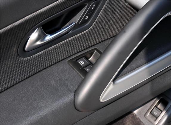 尚酷 2011款 1.4TSI 单增压风尚版 车厢座椅   门窗控制