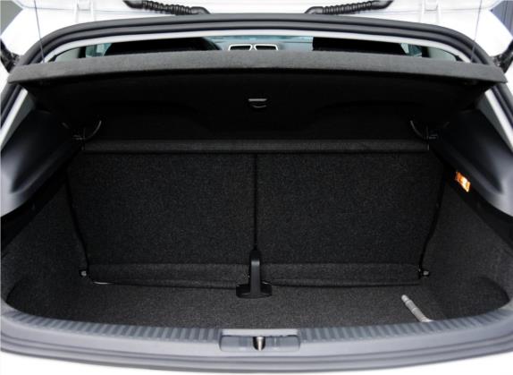 尚酷 2011款 1.4TSI 舒适版 车厢座椅   后备厢