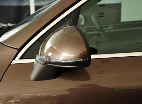 途锐 2011款 3.0TSI 高配型 外观细节类   外后视镜