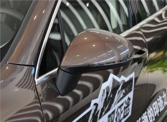 途锐 2011款 3.0TSI 标配型 外观细节类   外后视镜