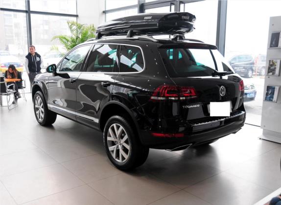 途锐 2013款 3.0TSI X 十周年限量版 外观   斜后