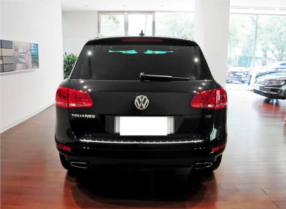 途锐 2014款 4.2L 标准型 外观   正后