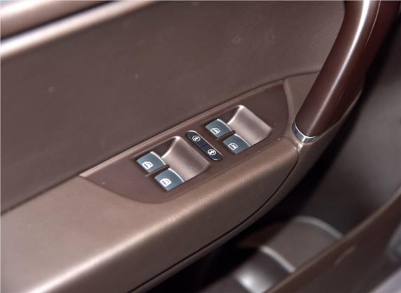 途锐 2016款 3.0TSI 高配型 车厢座椅   门窗控制
