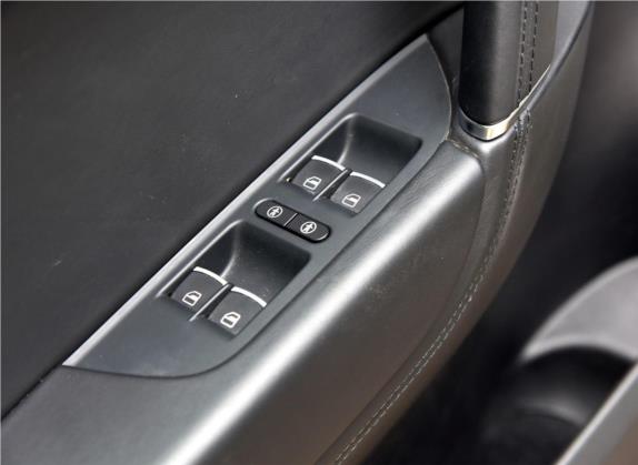 途锐 2016款 3.0TSI R-Line 车厢座椅   门窗控制