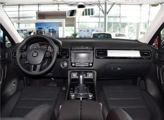 途锐 2017款 3.0TSI 拓野型 中控类   中控全图