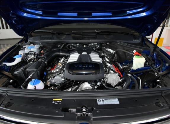 途锐 2017款 3.0TSI 驭岳型 其他细节类   发动机舱