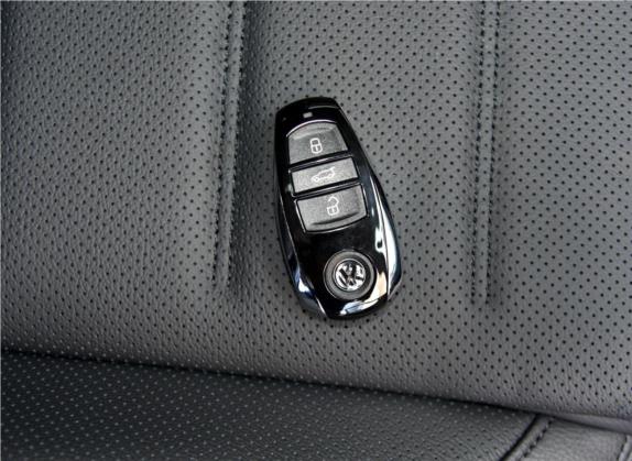 途锐 2017款 3.0TSI 拓界版 其他细节类   钥匙