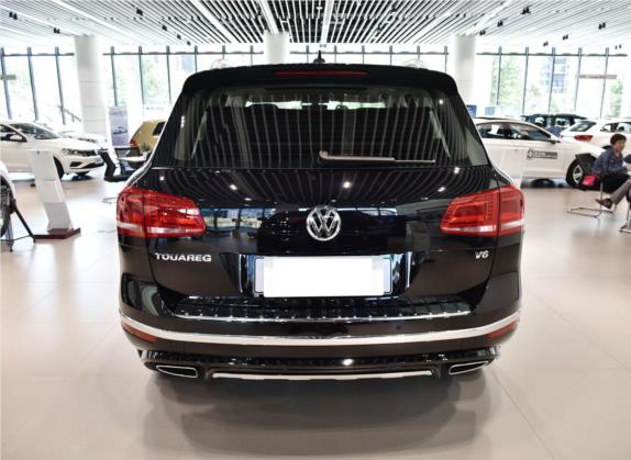 途锐 2018款 3.0TSI 荣耀典藏版 外观   正后
