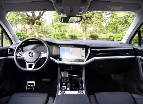 途锐 2019款 2.0TSI 锐翼版 国V 中控类   中控全图