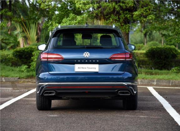途锐 2019款 2.0TSI 锐翼版 国V 外观   正后
