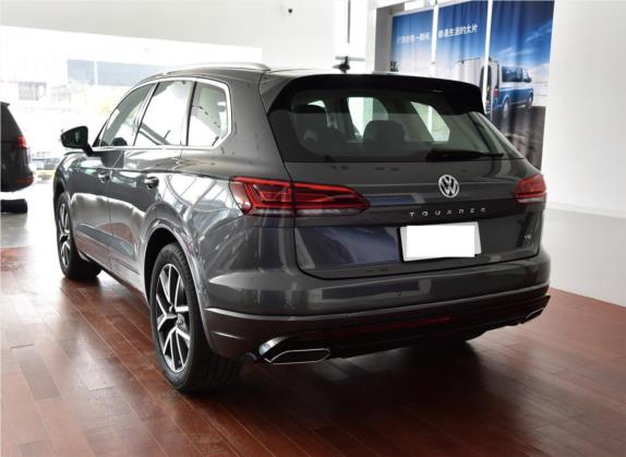 途锐 2019款 3.0TSI 锐锋版 国V 外观   斜后