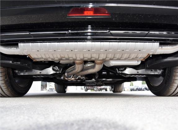 途锐 2019款 3.0TSI 锐智版 国V 其他细节类   后悬架