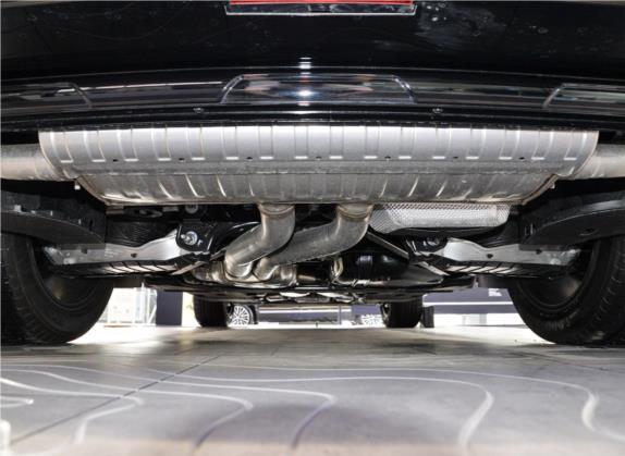 途锐 2020款 3.0TSI 锐享版 国VI 其他细节类   后悬架