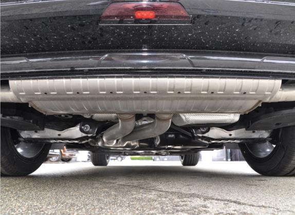 途锐 2020款 3.0TSI 锐尊版 国VI 其他细节类   后悬架