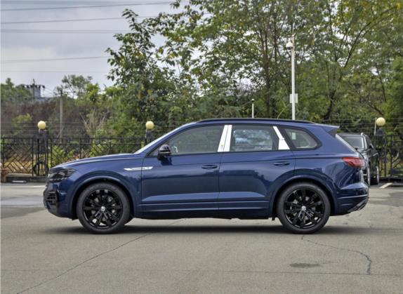 途锐 2020款 3.0TSI 锐尊版 国VI 外观   正侧