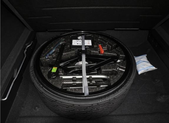 途锐 2021款 2.0TSI 锐翼版 其他细节类   备胎