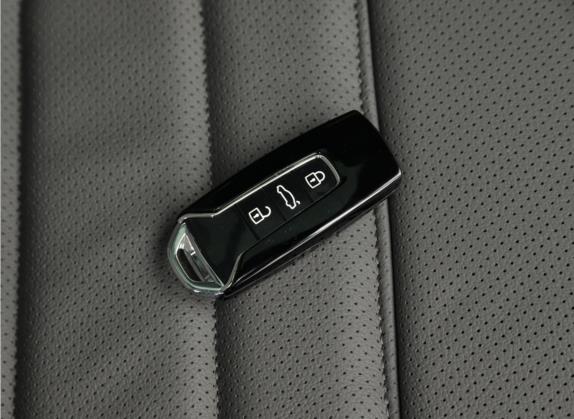 途锐 2021款 2.0TSI 锐翼版 其他细节类   钥匙