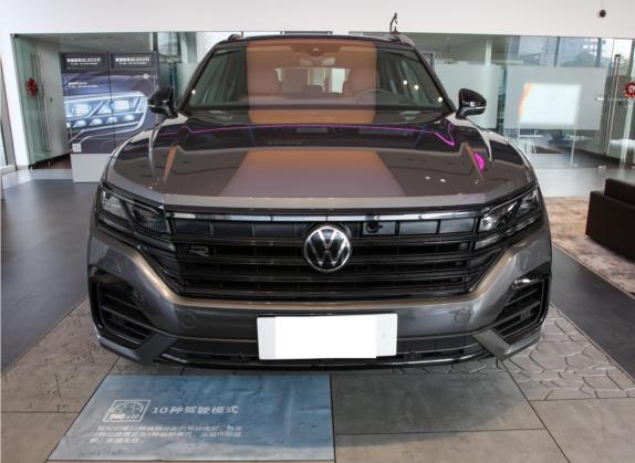 途锐 2022款 3.0TSI 锐尊版 外观   正前