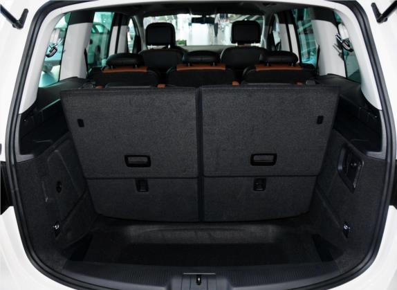 夏朗 2013款 1.8TSI 舒适型 欧IV 车厢座椅   后备厢
