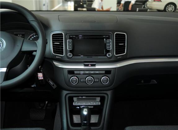 夏朗 2013款 1.8TSI 标配型 中控类   中控台