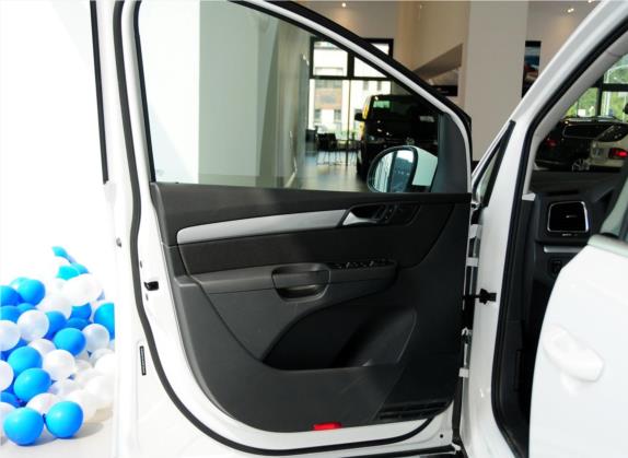夏朗 2013款 1.8TSI 标配型 车厢座椅   前门板