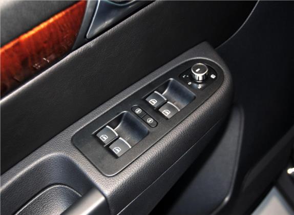 夏朗 2013款 1.8TSI 舒适型 车厢座椅   门窗控制