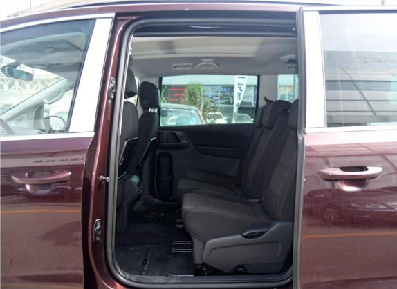 夏朗 2016款 380TSI 暖心红限量版 车厢座椅   后排空间