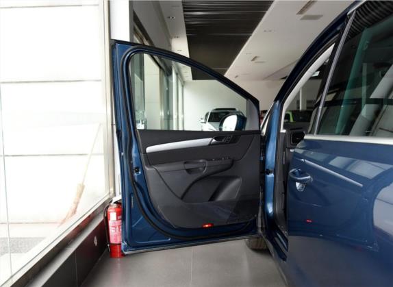 夏朗 2016款 380TSI 澄净蓝限量版 车厢座椅   前门板