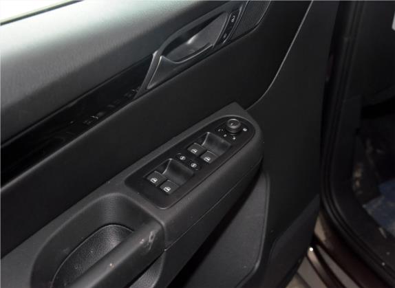 夏朗 2016款 380TSI 尊享型 7座 车厢座椅   门窗控制